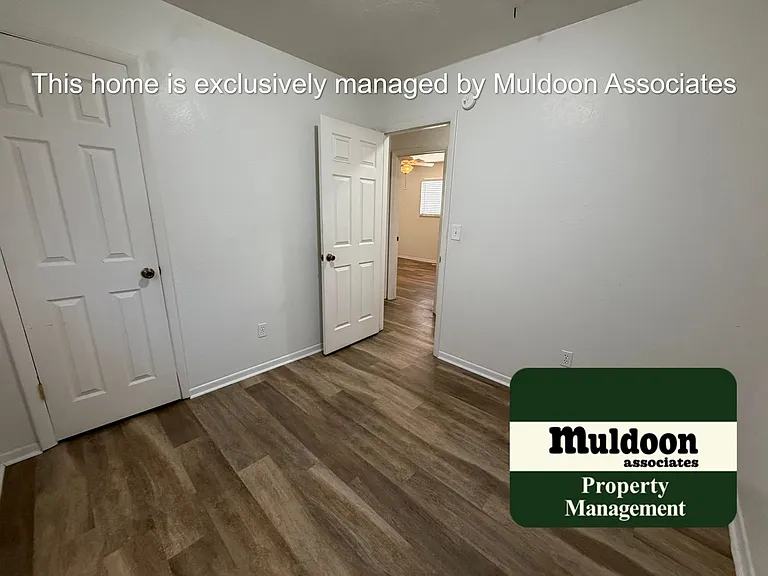 4430 Drummond Cir — Photo 14