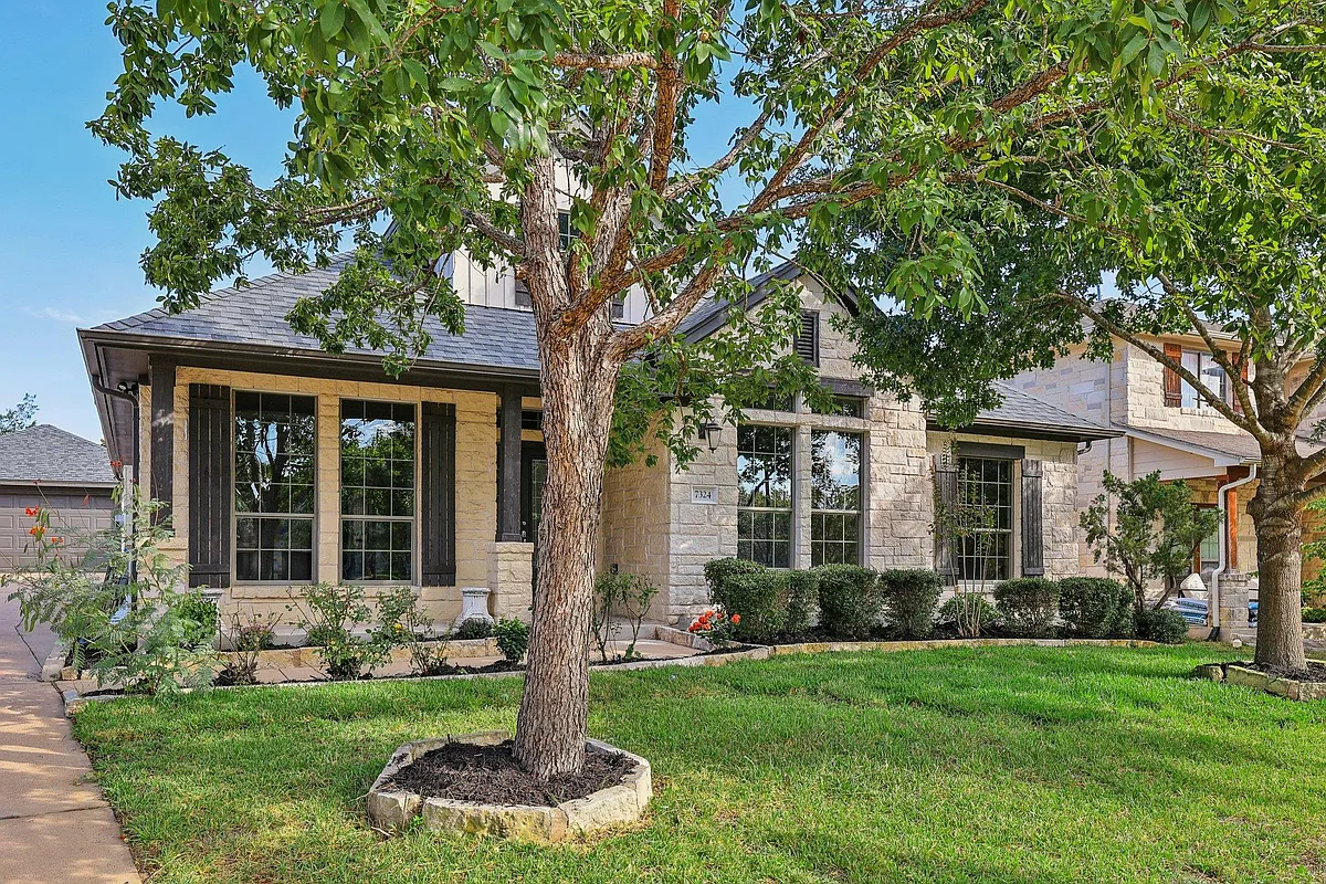 Building Photo - 7324 Moon Rock Rd