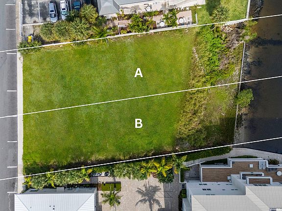 3rd image of 39 SE Seminole Street