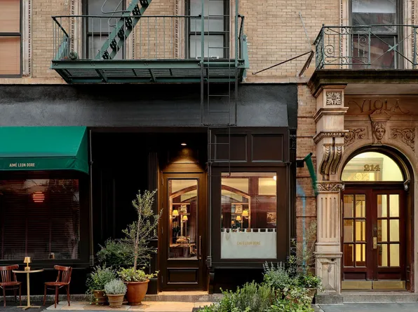 214 Mulberry Street image 2 of 16