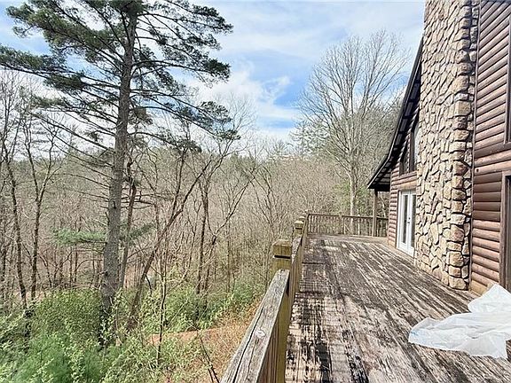 3rd image of 8072 Doublehead Gap Rd