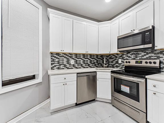 2nd image of 1391 Clinton Ave Floor 1