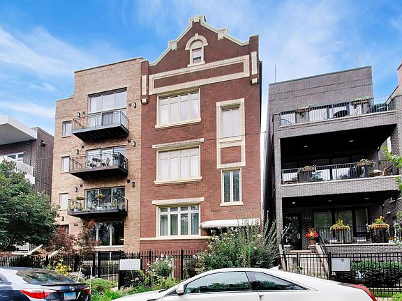 2nd image of 1824 W Rice St #G