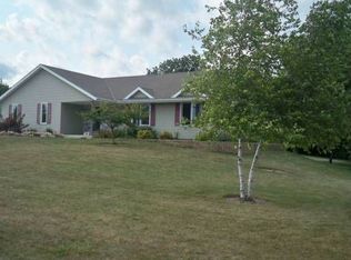 30824 Fairway Dr, Waterford, WI 53185