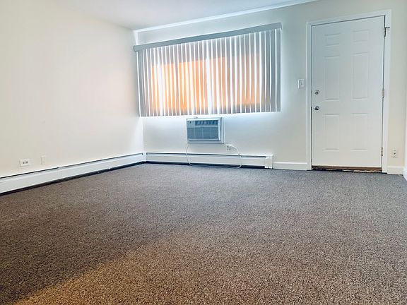 3rd image of 8641 S 82nd Ct APT 8