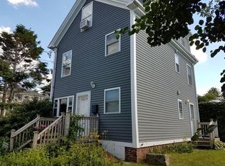 22 Becket St #R, Salem, MA 01970