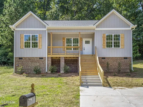 235 Ingle Street, Siler City, NC 27344