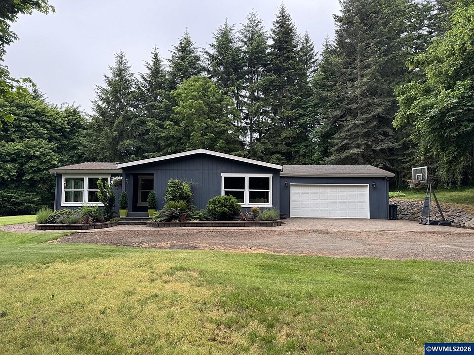 1st image of 39011 Trillium Ln