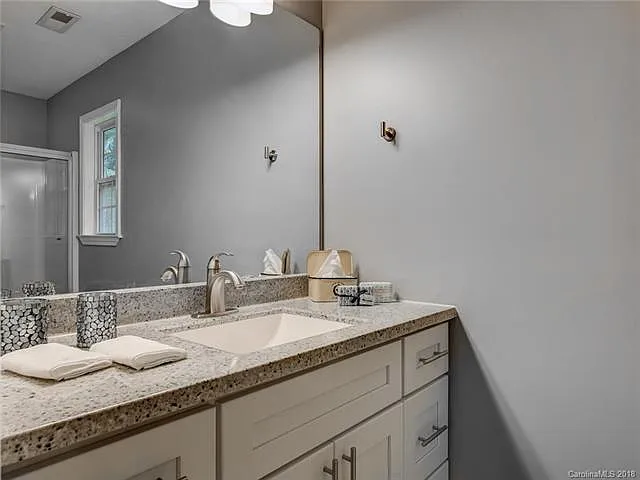 104 Unadilla Ave — Photo 14