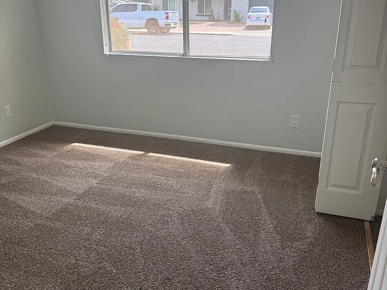E Isabella Ave — Photo 11