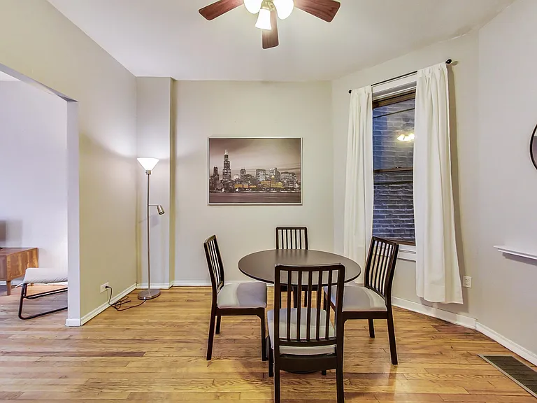 3554 N Wilton Ave #1 — Photo 9