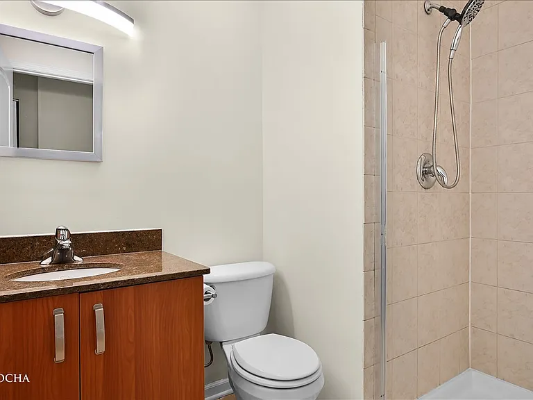4545 S Drexel Blvd #2A — Photo 13