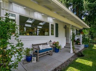 2550 Greentree Rd, Lake Oswego, OR 97034