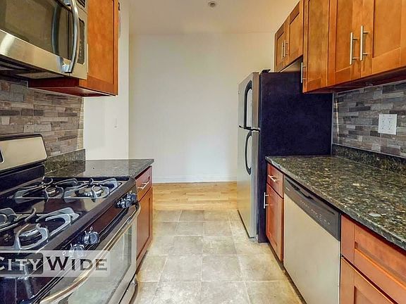 4th image of 250 Fort Washington Ave APT 2B