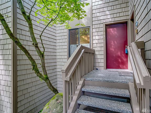 2nd image of 13730 15th Ave NE APT A202