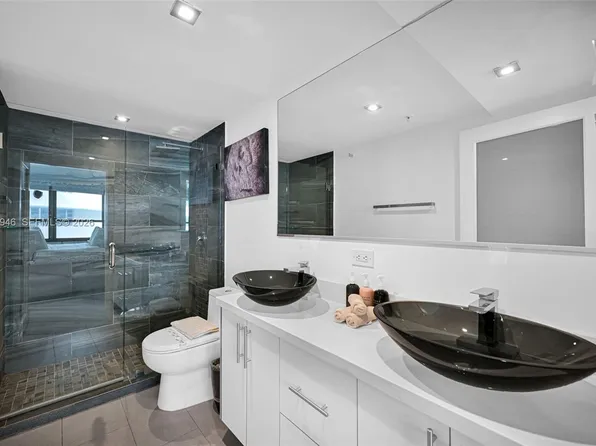 5225 Collins Ave APT 714, Miami Beach, FL 33140