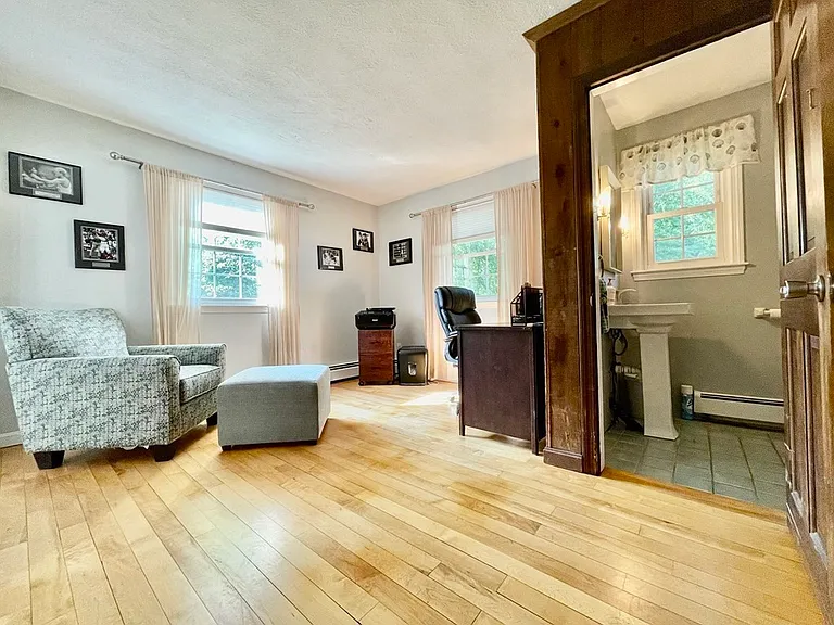 44 Toll Rd — Photo 3