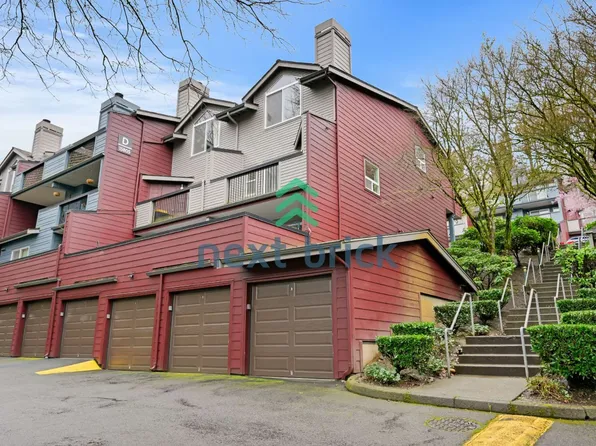 15805 Waynita Way NE APT D201, Bothell, WA 98011
