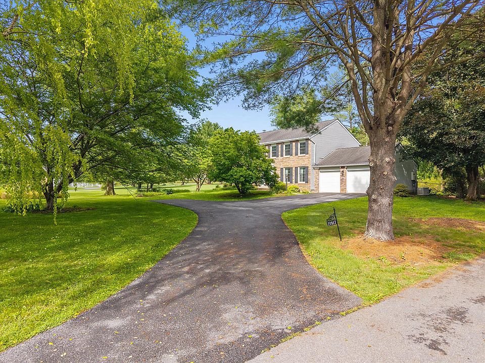りーり 21917 Foxlair Rd, Gaithersburg, MD 20882 | Zillow