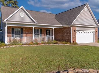 182 Livingston Dr, Raeford, NC 28376
