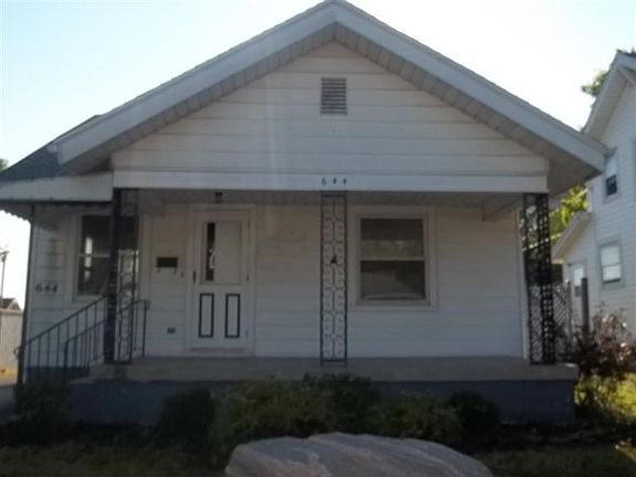2nd image of 644 Syracuse Ave