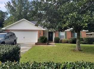 1401 Oak St, Ocean Springs, MS 39564