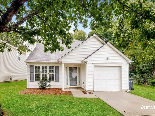 11047 Pointer Ridge Dr, Charlotte, NC 28214