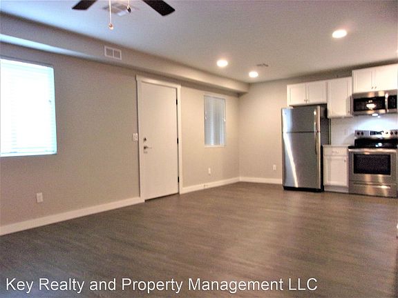 2nd image of 600 NW 32nd St #10