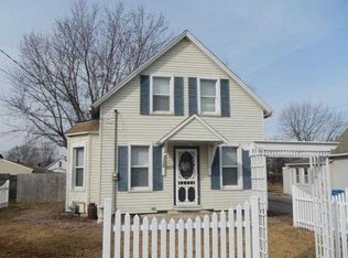 107 2nd Ave, Sherrard, IL 61281