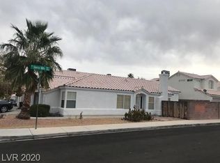 7233 Old Mission Dr, Las Vegas, NV 89128