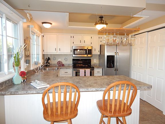 5th image of 160 New Wickham Dr