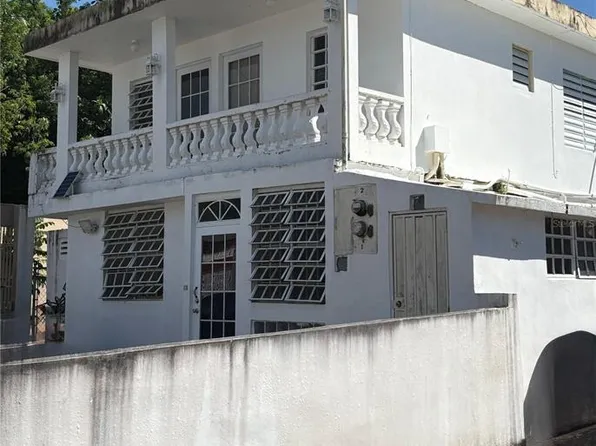 Calle Geminis #13, Canovanas, PR 00729