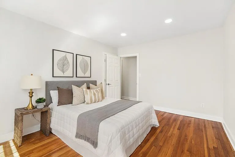 Ridge Gardens Apartments — Photo 22