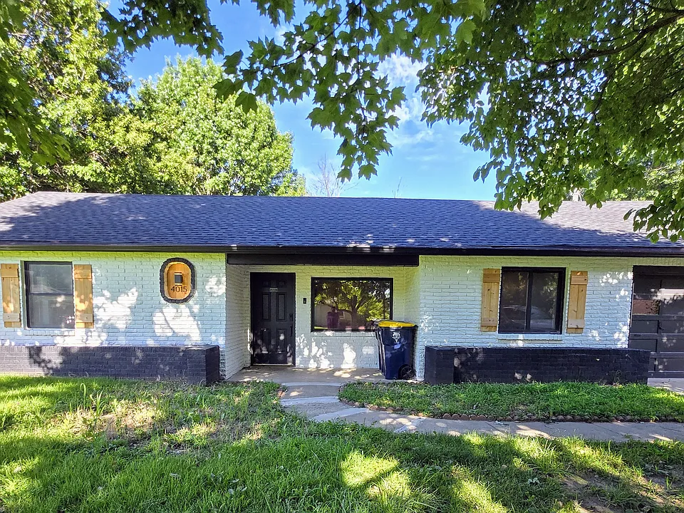 4015 N Walrond Ave
