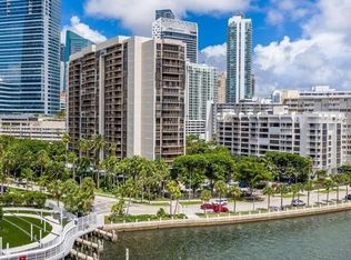 1450 Brickell Bay Dr APT 1606, Miami, FL 33131
