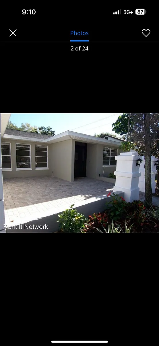 Building Photo - 2205 Cypress Point Dr E