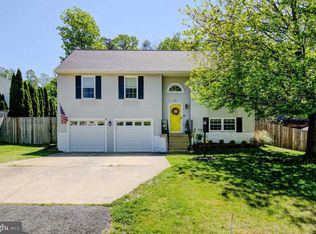 34 Barclay Ln, Stafford, VA 22554