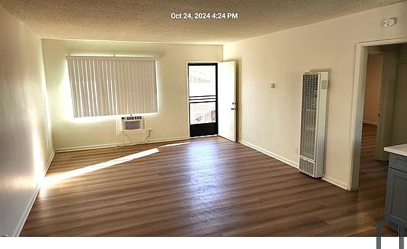4th image of 407 N Curtis Ave #D