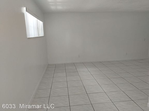 4th image of 6033 SW 35th St #11078666