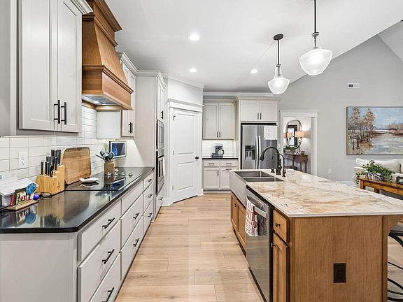 15th image of this home