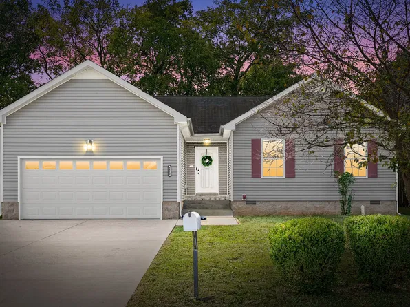 3810 Maliki Dr, Clarksville, TN 37042