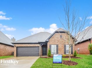 1072 Pine Valley Dr, Calera, AL 35040