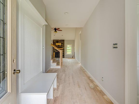 4th image of 1008 Chagford Dr