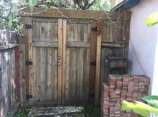 305 Alamosa Rd NW #1, Albuquerque, NM 87107