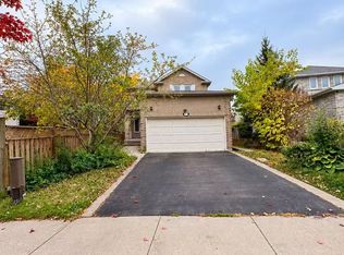 131 Redondo Dr, Vaughan, ON L4J7S5
