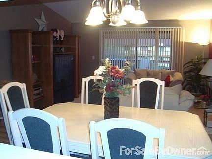 4th image of 4833 Summergreen Ln