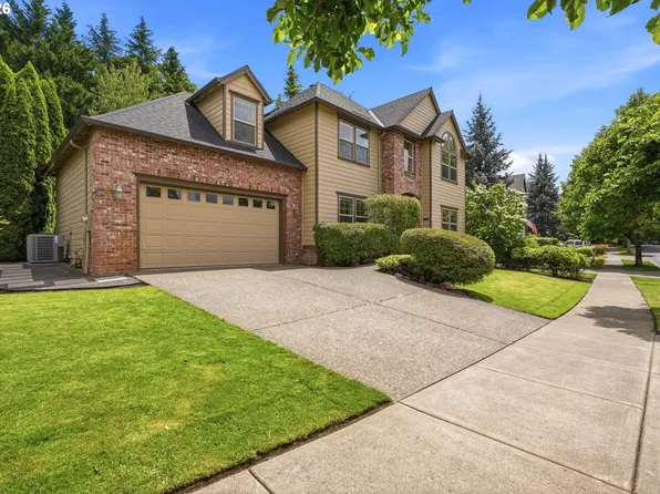 3291 Ridge Pointe Dr, Forest Grove, OR 97116