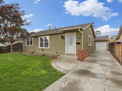 2047 Country Club Blvd, Stockton, CA, 95204