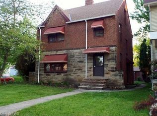 2192 Jackson Blvd, University Heights, OH 44118