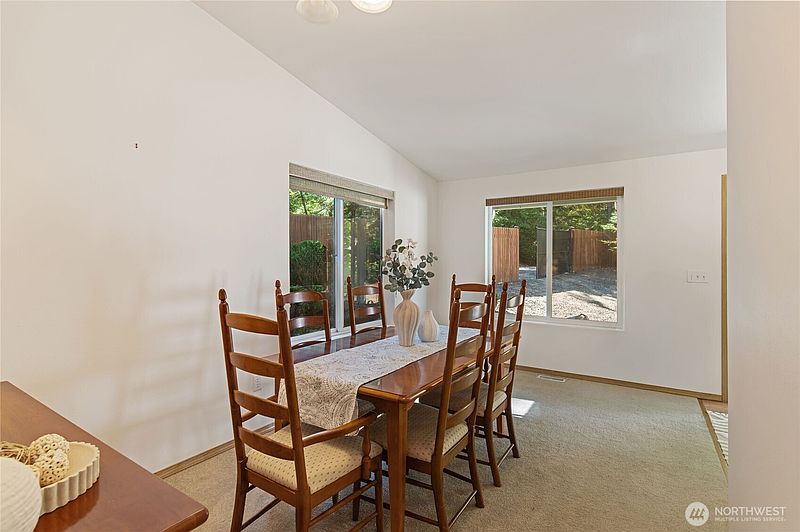 5th image of 191 E Dalby Road